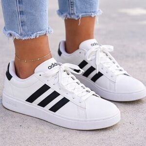 Adidas Cloudfoam Advantage/Grand Court Sneakers White/Black Classics 🖤🤍